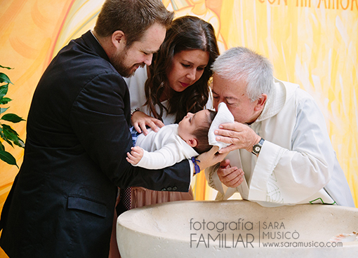 reportaje-de-bautizo-madrid-fotografos-de-bautizo-en-madrid_00xzzdd