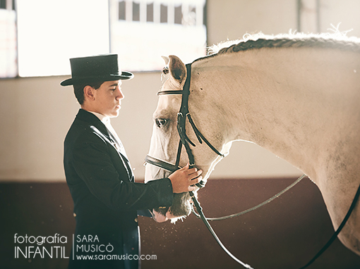 reportajes-y-fotografias-de-primera-comunion-en-madrid-villalba-003-20x30q