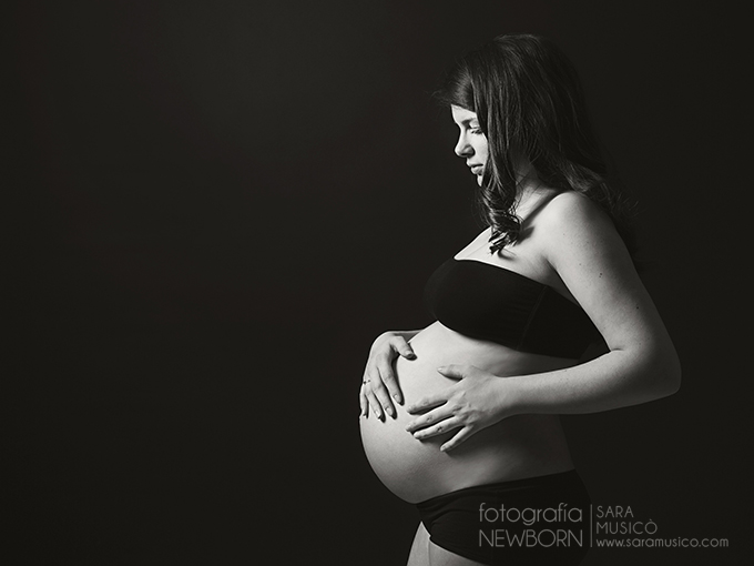 fotografos-agosto-Madrid-book-premama-fotos-embarazo-4P9A0210bn